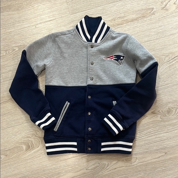 Patriots Gray and Blue Varsity Sweatshirt “Jacket” - Picture 1 of 4